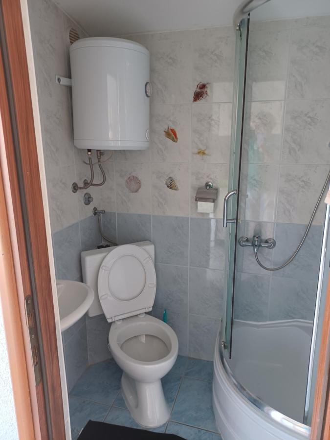 Apartmani Jakovljevic Murter Exterior foto